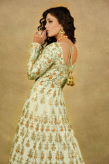 DANCING DOLLS ON TEA-GREEN