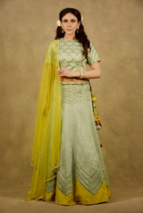 TESSELATED CHEVRONS LEHENGA