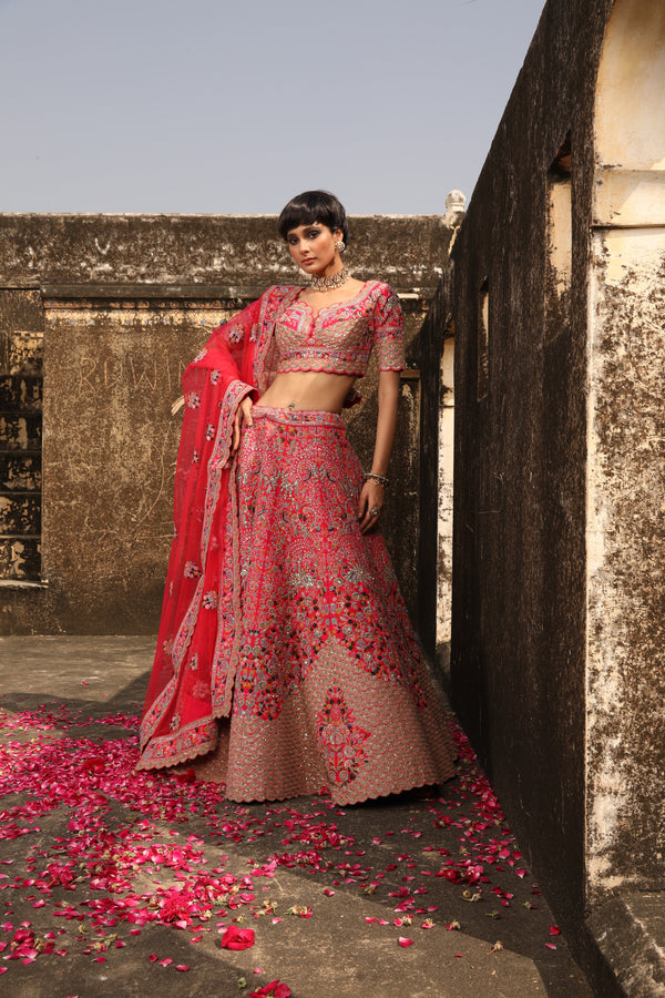 Choosing the Perfect Bridal Lehenga: A Step-by-Step Style Manual