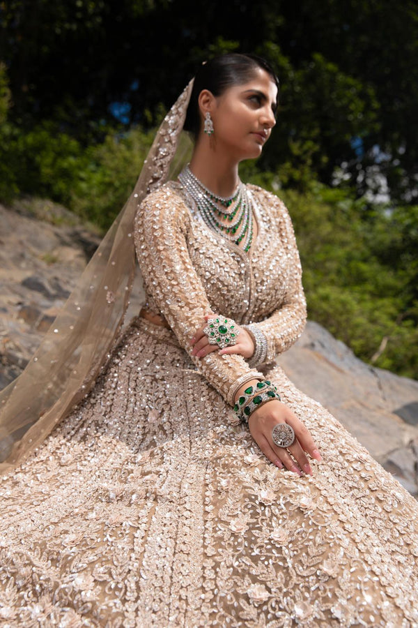 Champagne gold couture, where sparkle meets the sense of luxury