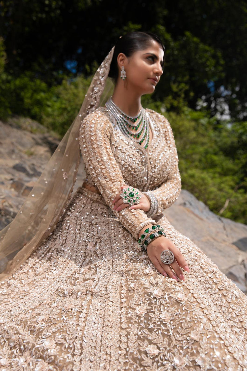 Champagne gold couture, where sparkle meets the sense of luxury